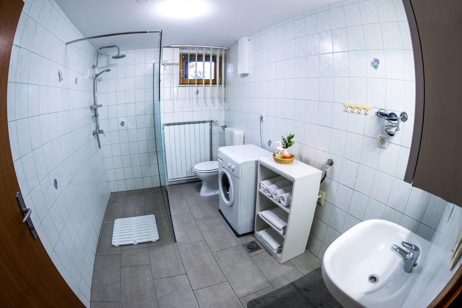 Zimzeleni Apartments Zrece Ngoại thất bức ảnh