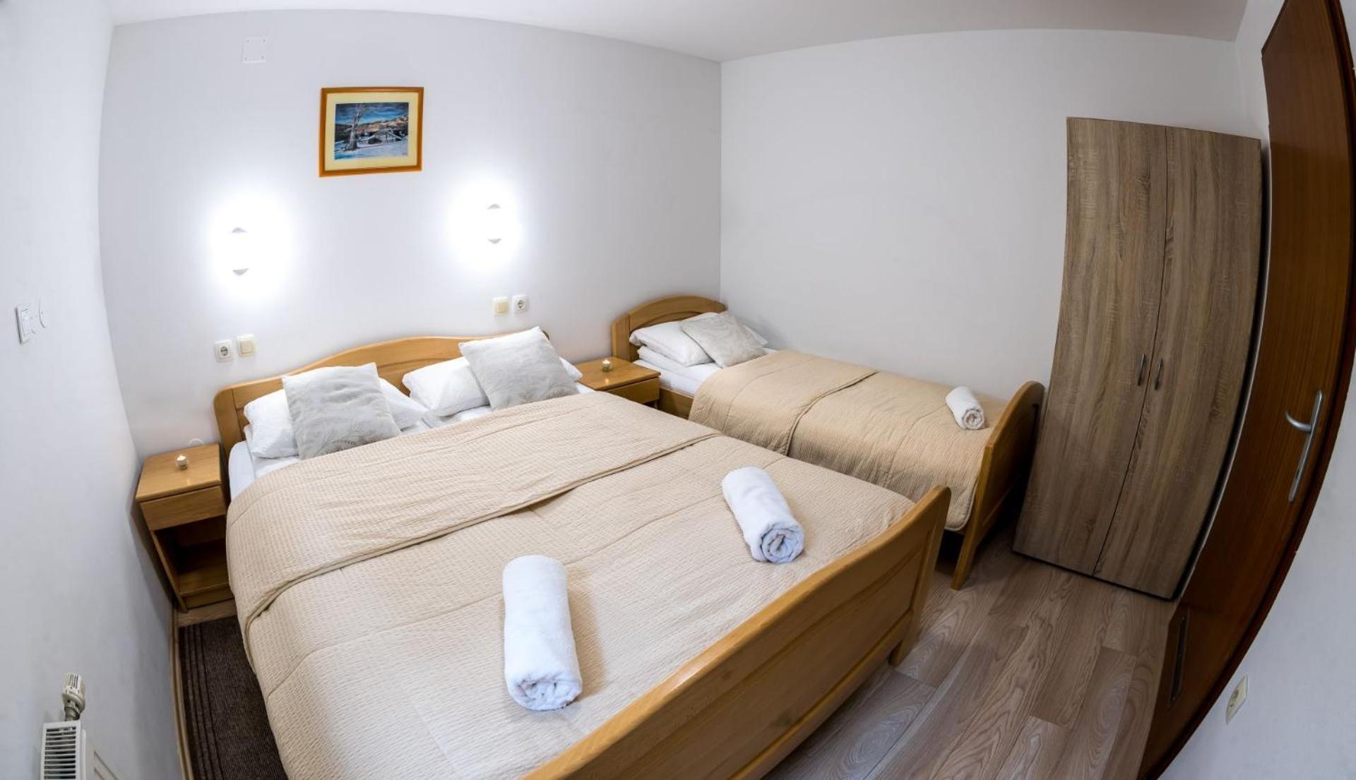 Zimzeleni Apartments Zrece Ngoại thất bức ảnh