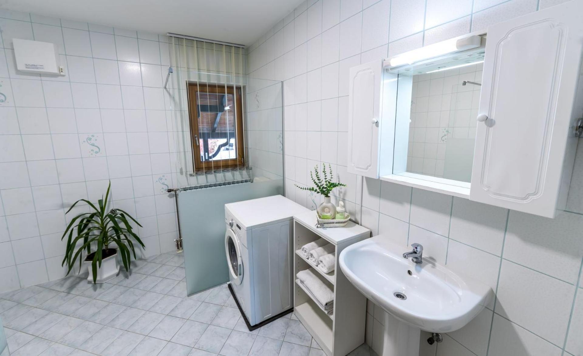 Zimzeleni Apartments Zrece Ngoại thất bức ảnh